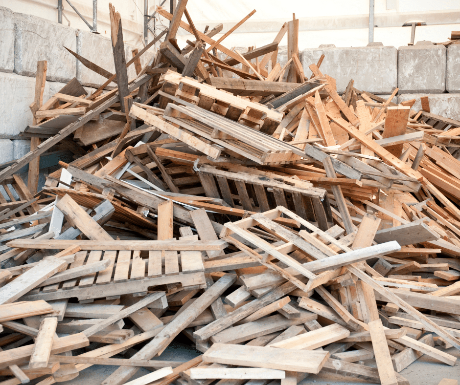 scarti di legno e smaltimento rifiuti legnosi